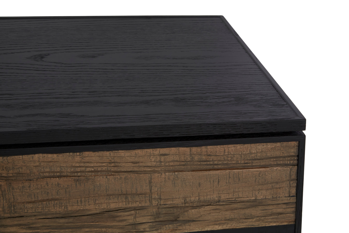Salvar Sideboard