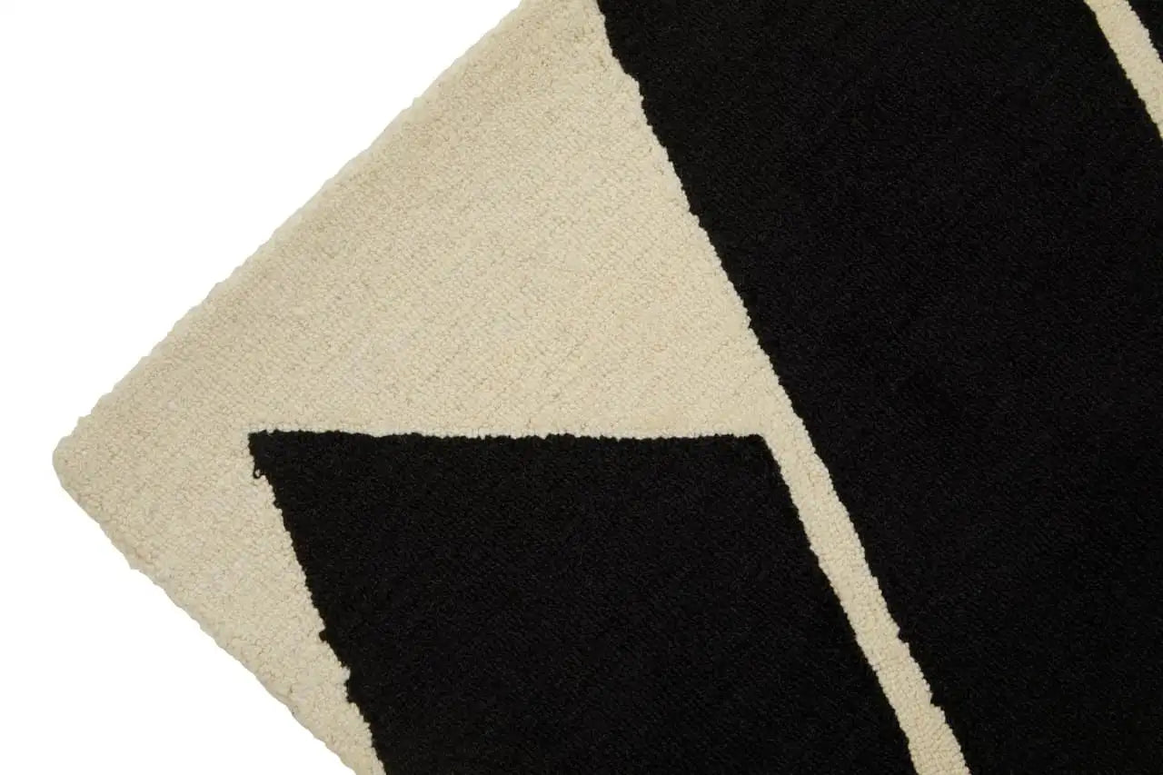 Bosie Milana Large Black and White Rug