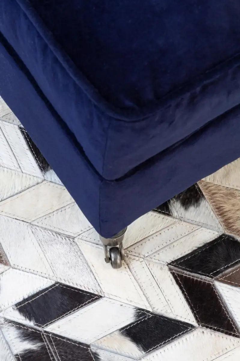 Bosie Safira Black and White Leather Rug